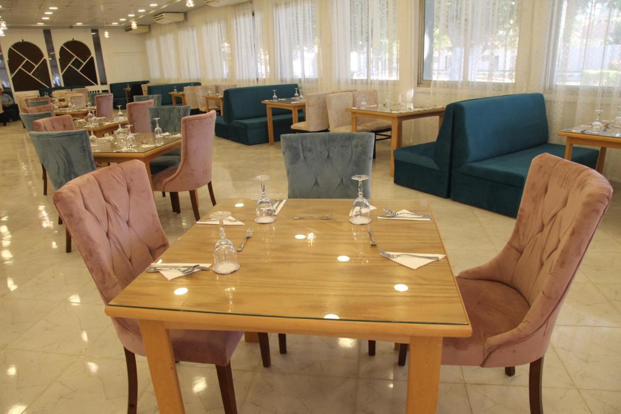 Jewel Assiut Hotel Bagian luar foto